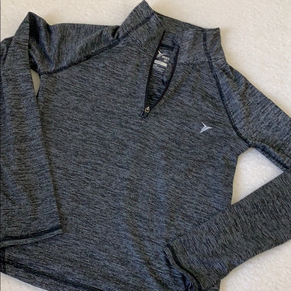 Old Navy Active Quarter Zip